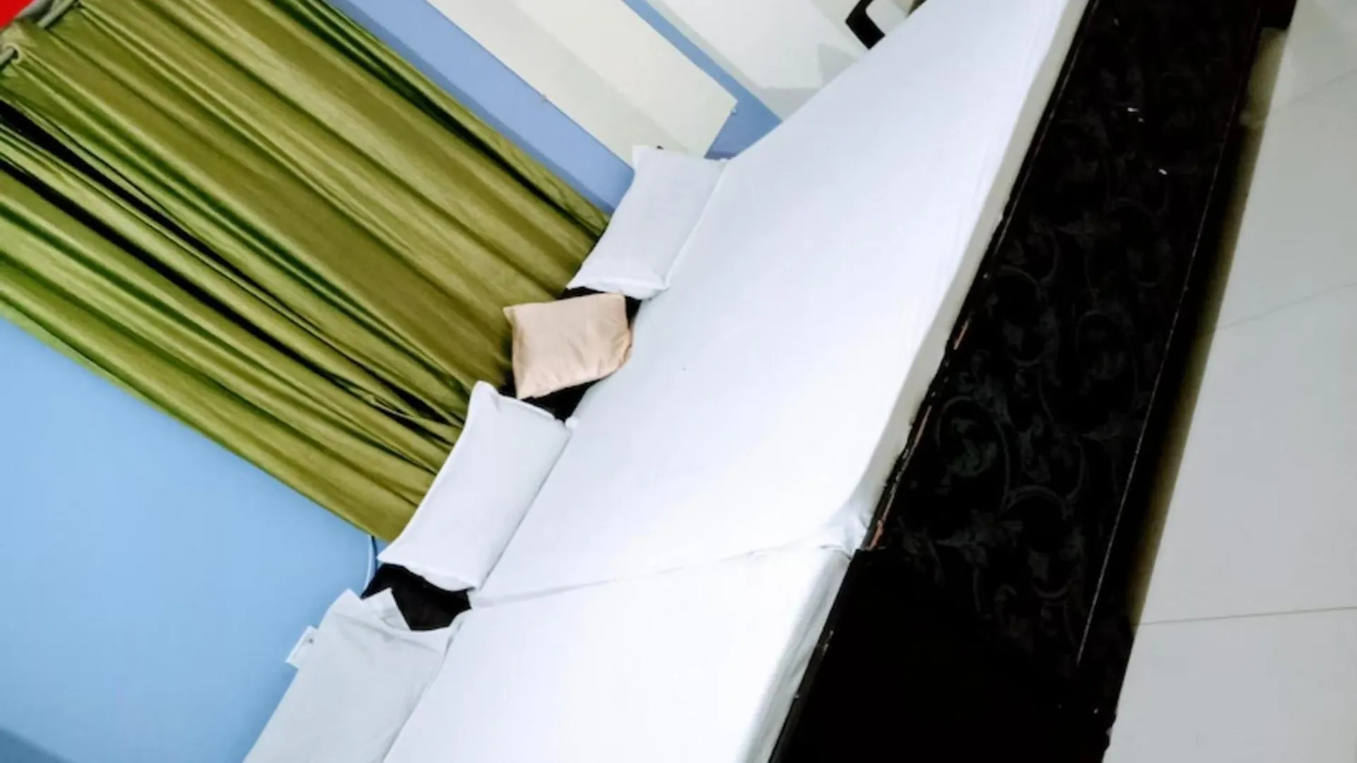 Goroomgo The Shivay Guest House Inn Benares