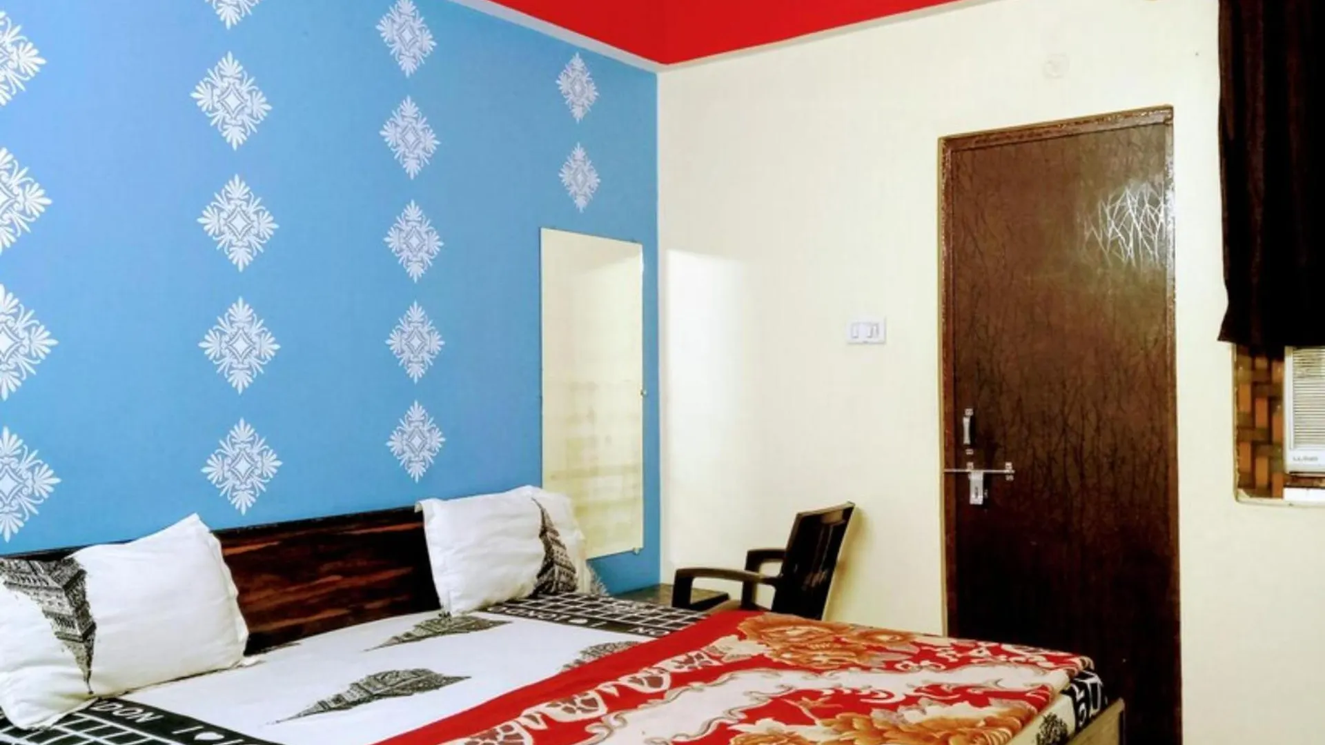 Goroomgo The Shivay Guest House Inn ורנאסי 3*,